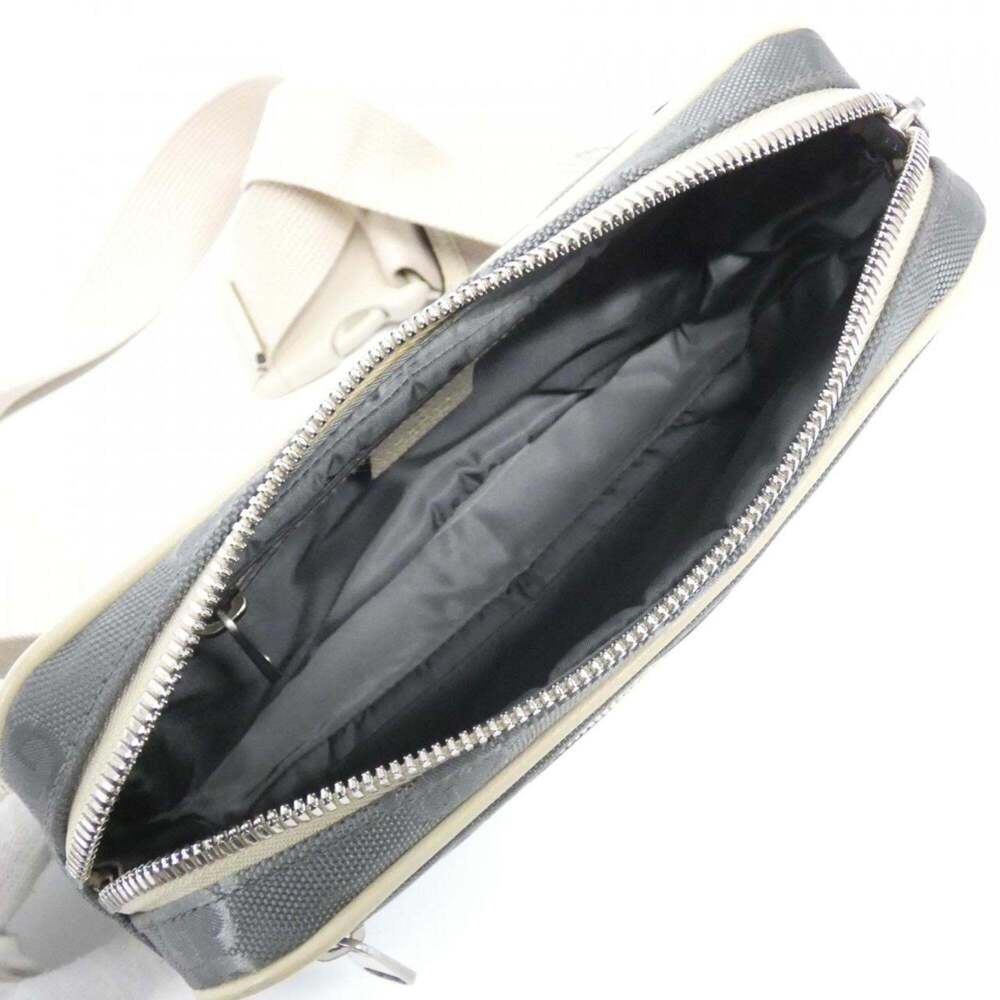GUCCI White Fanny Pack - Picture 8 of 8